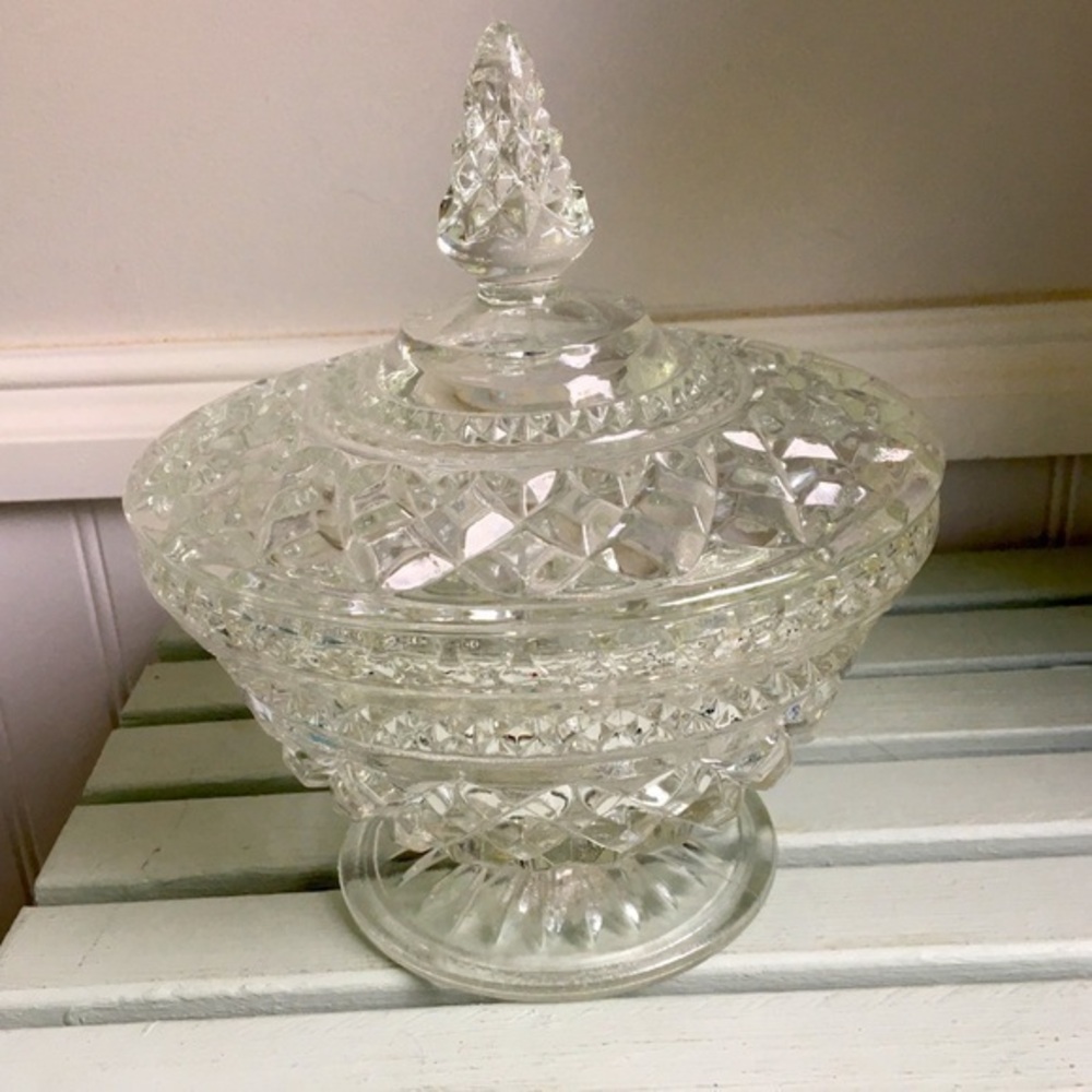 Vintage Anchor Hocking Wexford Covered Candy Dish